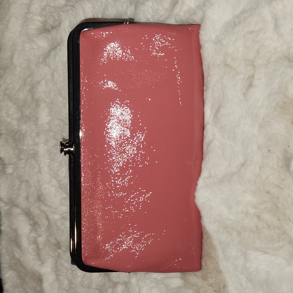 NWT HOBO Patent Clutch Purse
